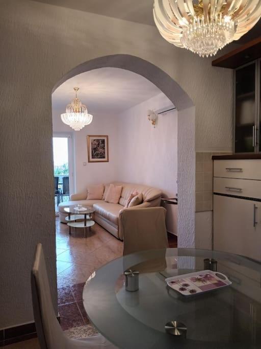 Ferienwohnung Nena In Crikvenica Exteriör bild