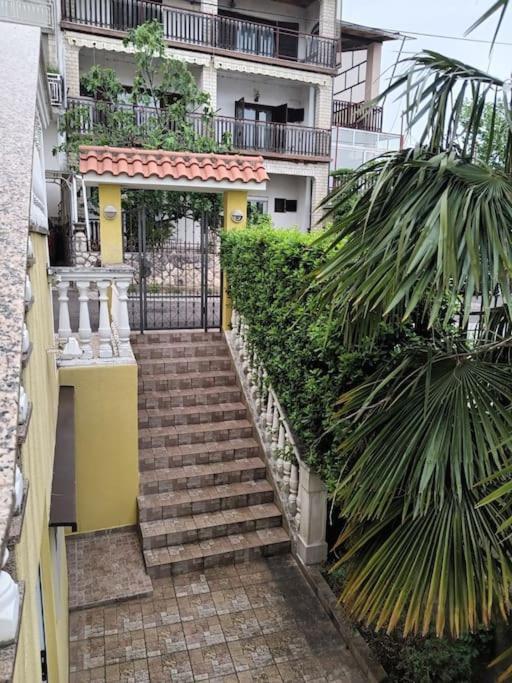 Ferienwohnung Nena In Crikvenica Exteriör bild